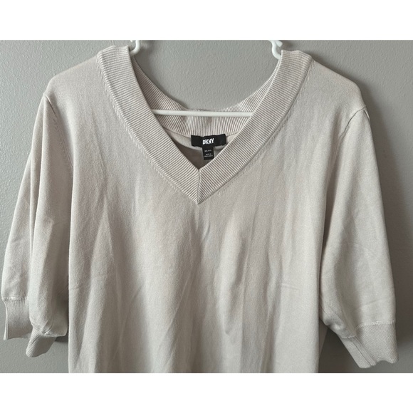 🆕 Women’s DKNY Puff Sleeve Sweater - Picture 7 of 10